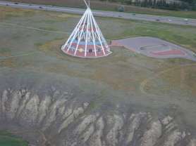 Finding the Medicine Hat Airport is easy -
just look north-west of the big teepee !! 
